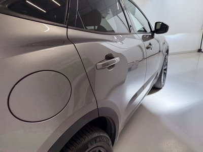 Jaguar E-Pace 2.0D I4 204 CV AWD Auto R-Dynamic Black (19)