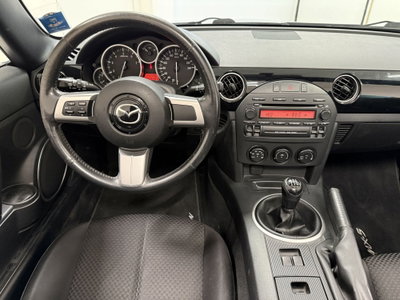 Mazda MX-5 Roadster 1.8L Fire (4)