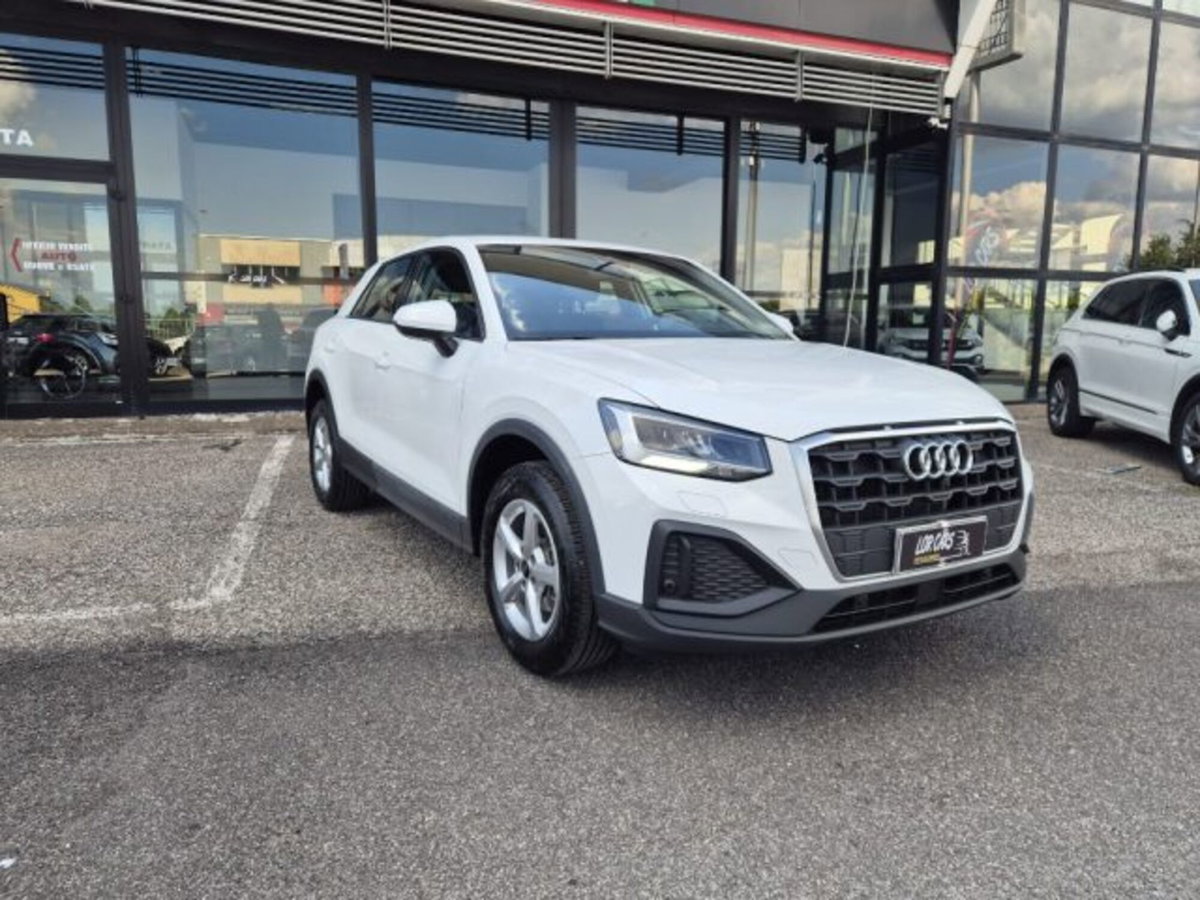 Audi Q2 Q2 30 TFSI Business (2)