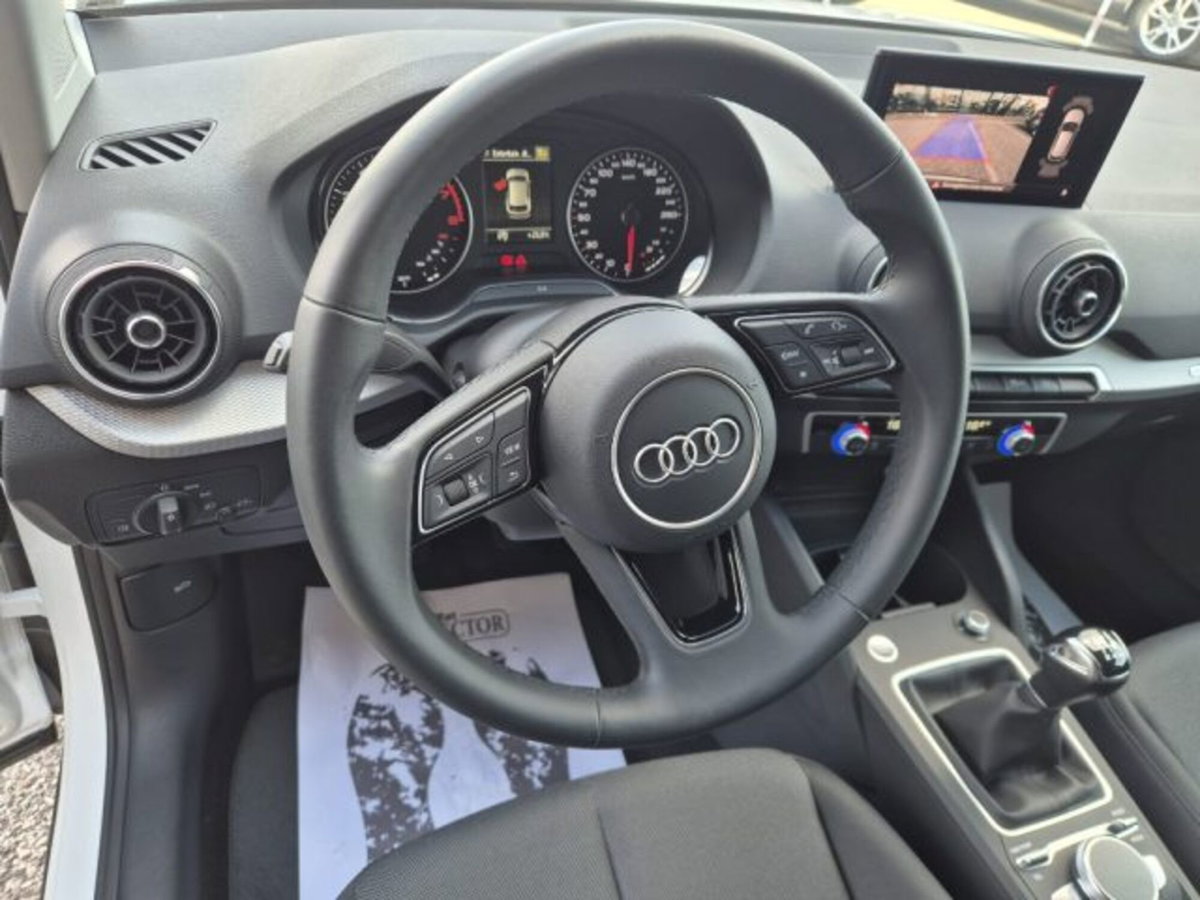 Audi Q2 Q2 30 TFSI Business (8)