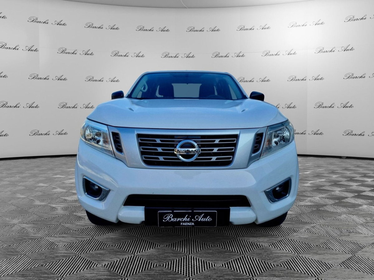 Nissan Navara 2.3 dCi 4WD King Cab Acenta