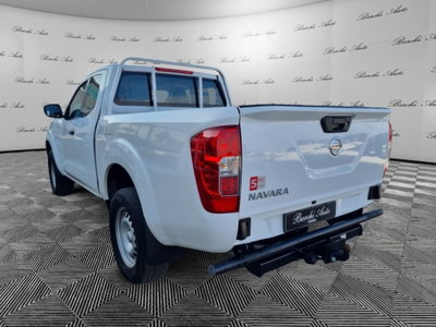 Nissan Navara 2.3 dCi 4WD King Cab Acenta (8)