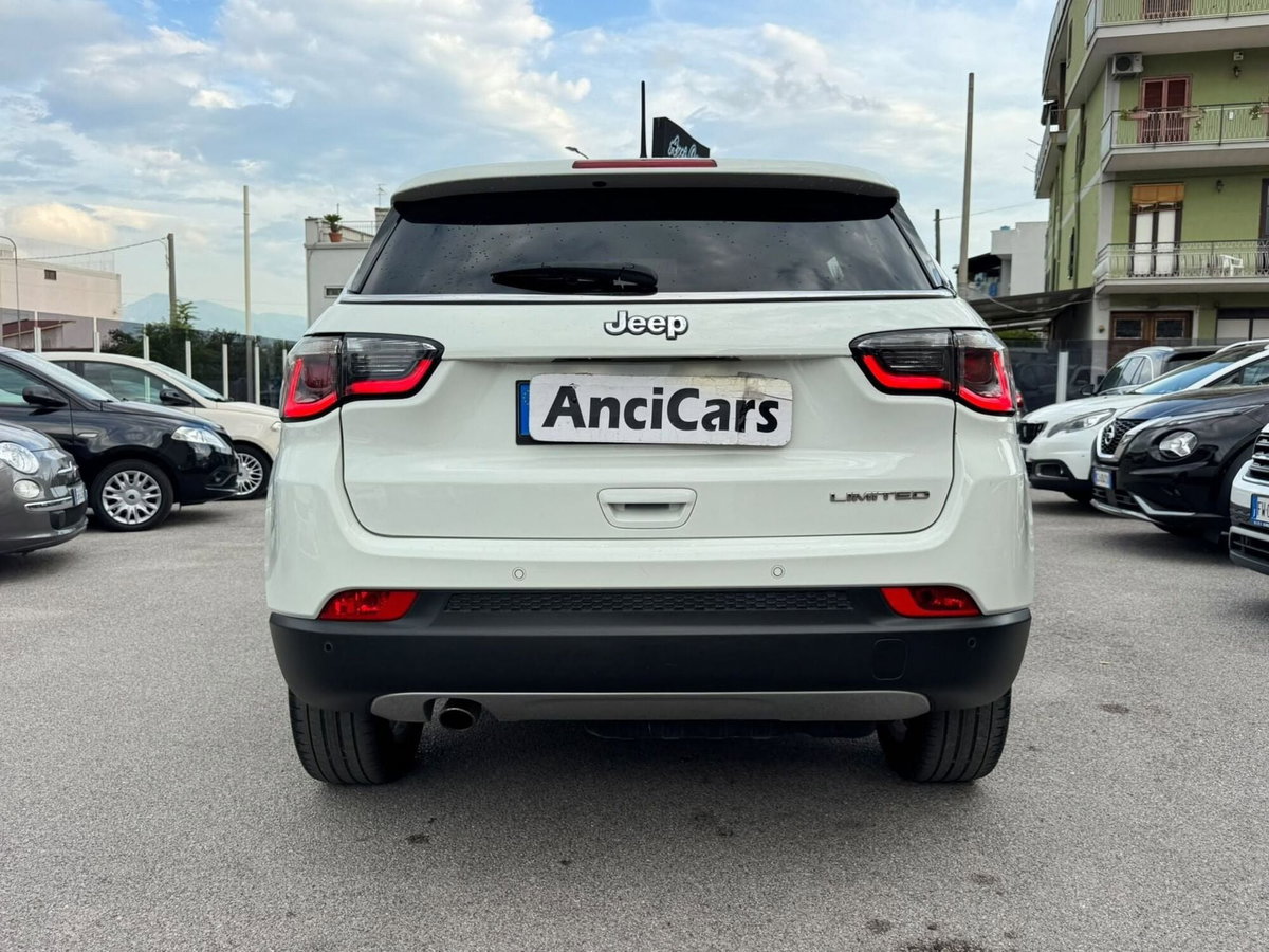 Jeep Compass 1.6 Multijet II 2WD Limited (15)