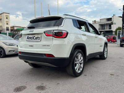 Jeep Compass 1.6 Multijet II 2WD Limited (16)