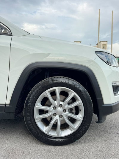 Jeep Compass 1.6 Multijet II 2WD Limited (17)