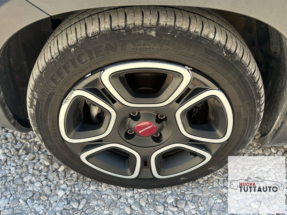 Fiat Panda 1.0 FireFly S&S Hybrid City Cross (11)