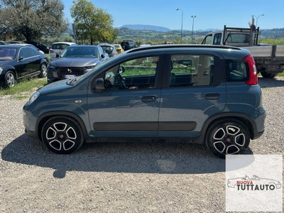 Fiat Panda 1.0 FireFly S&S Hybrid City Cross (2)