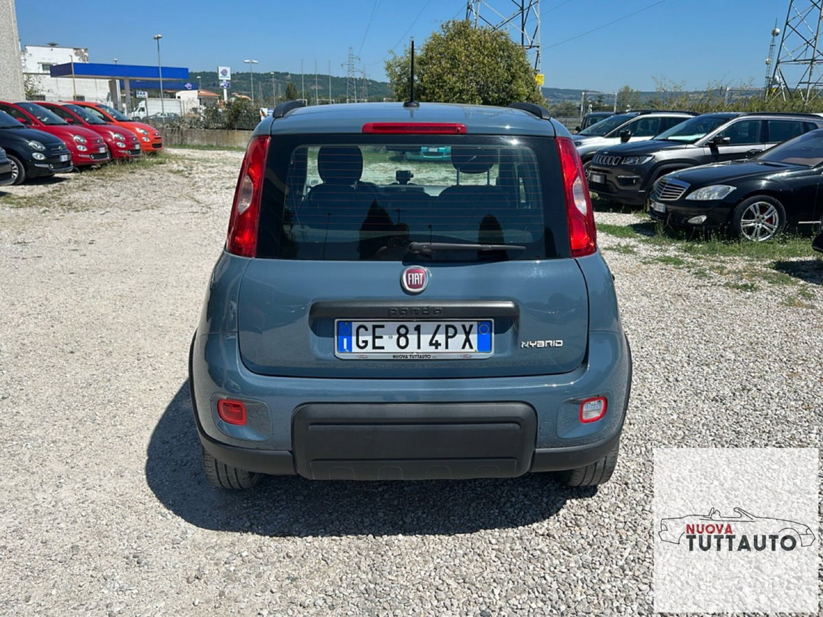 Fiat Panda 1.0 FireFly S&S Hybrid City Cross (3)