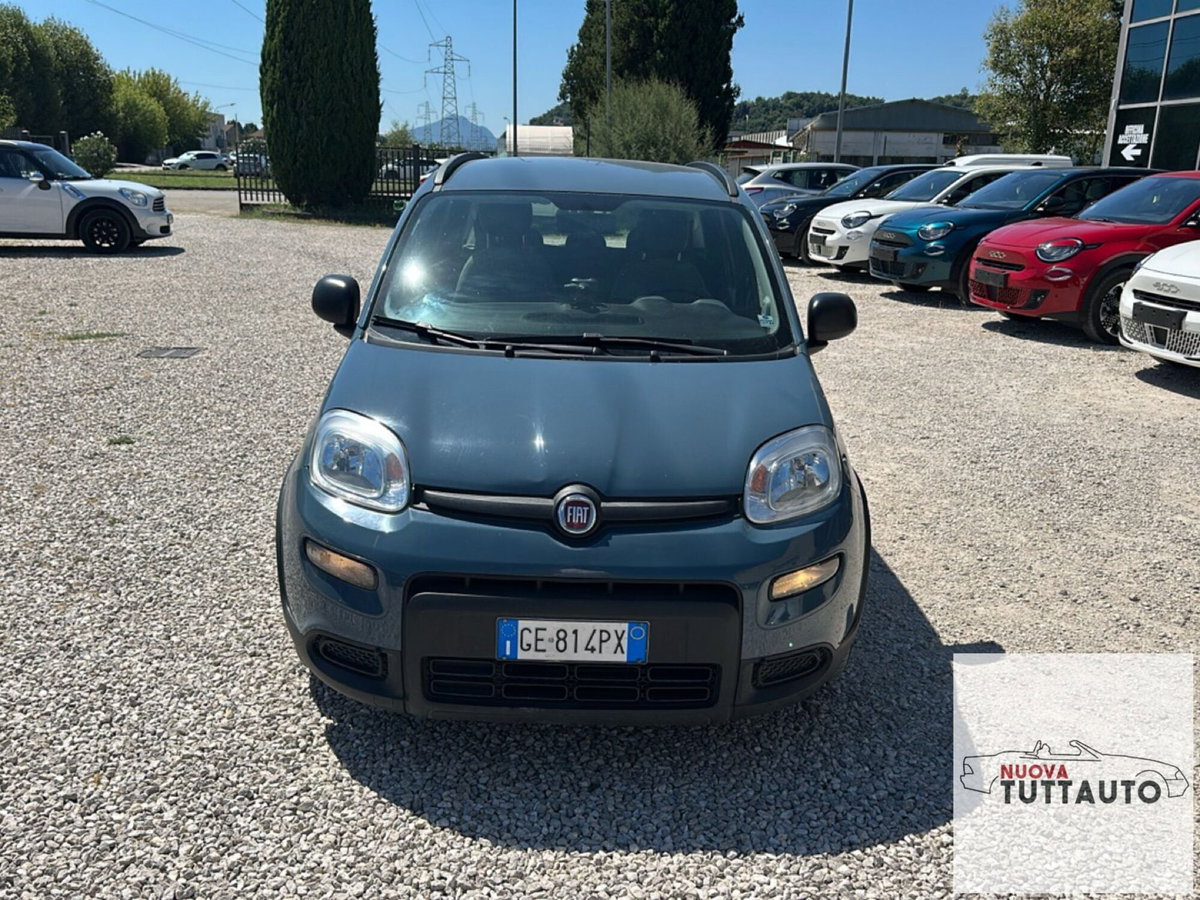 Fiat Panda 1.0 FireFly S&S Hybrid City Cross (4)