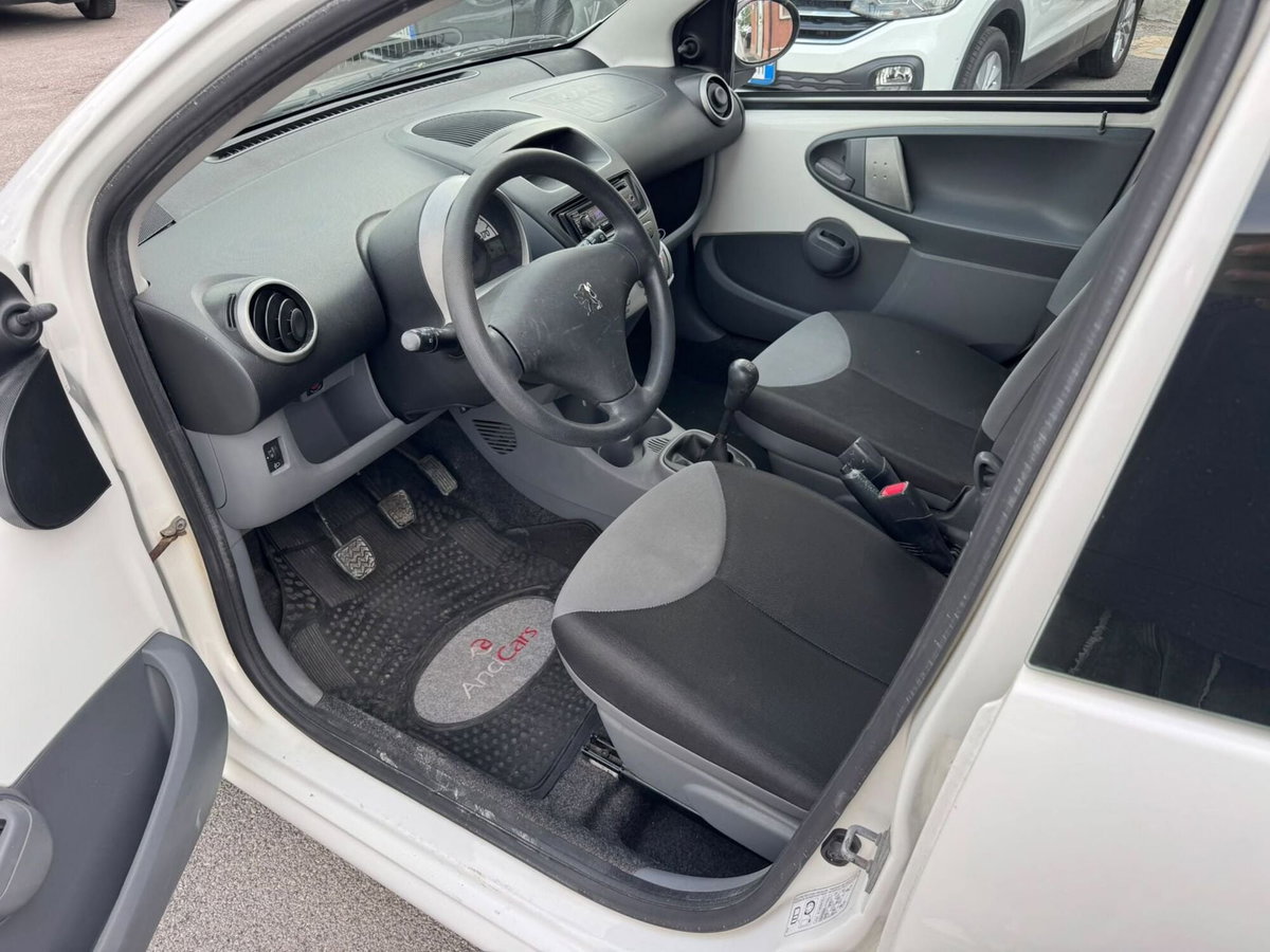 Peugeot 107 68CV 5p. Access (5)