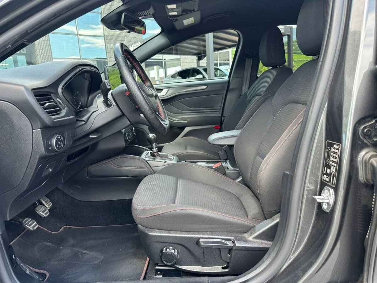 Ford Focus Station Wagon 1.5 EcoBlue 120 CV SW ST-Line X (8)