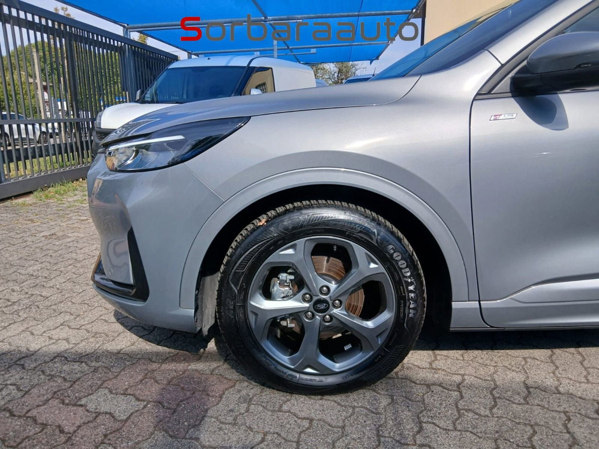 Ford Kuga 2.5 full hybrid Titanium 2wd 180cv auto (8)