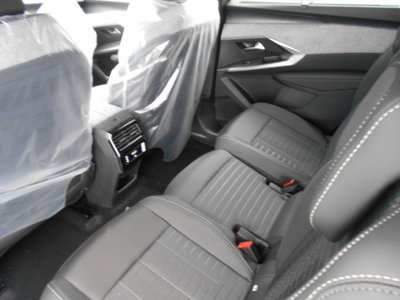 Peugeot 5008 1.2 hybrid GT 145cv 7p.ti e-dcs6 (15)