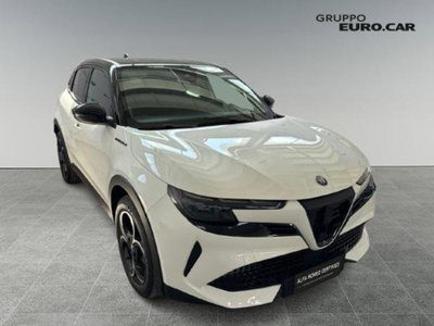 Alfa Romeo Junior 1.2 ibrida Speciale 145cv edct6 (3)