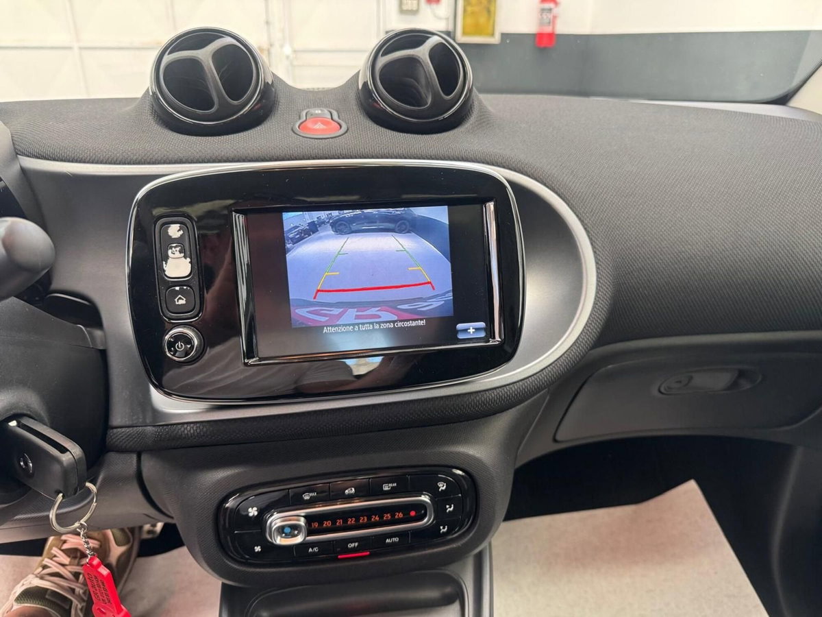 smart Fortwo 90 0.9 Turbo twinamic Urbanrunner Passion (10)