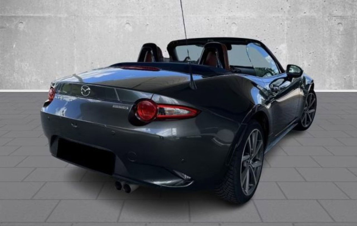 Mazda MX-5 2.0L Skyactiv-G Sport (3)