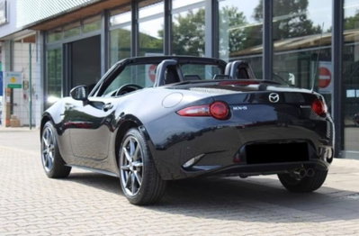 Mazda MX-5 2.0L Skyactiv-G Sport (3)
