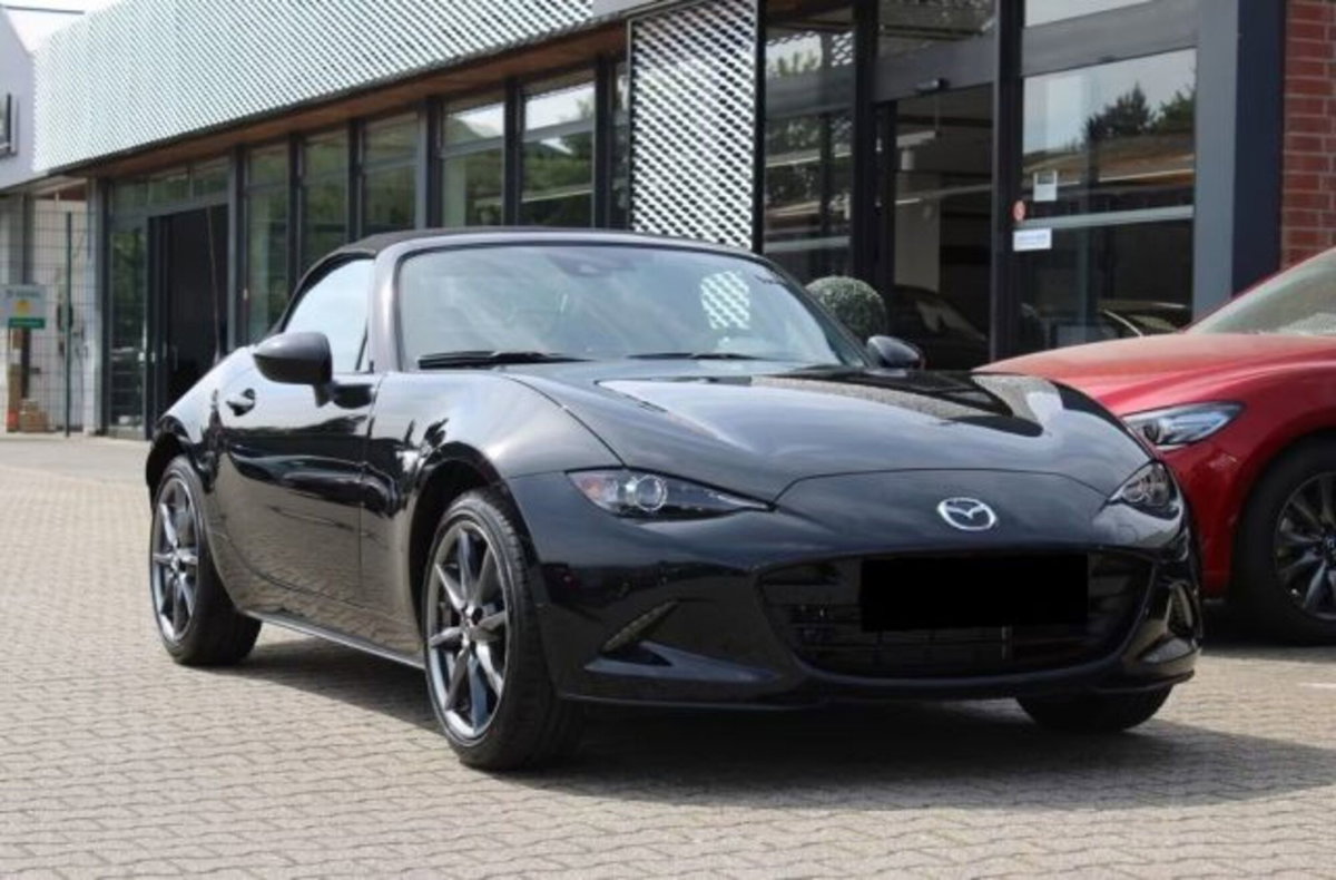 Mazda MX-5 2.0L Skyactiv-G Sport (5)