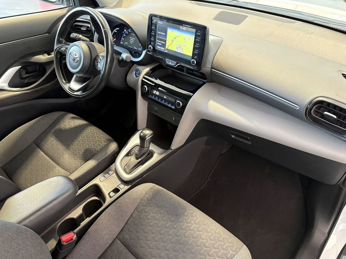 Toyota Yaris Cross 1.5 Hybrid 5p. E-CVT Premiere (11)