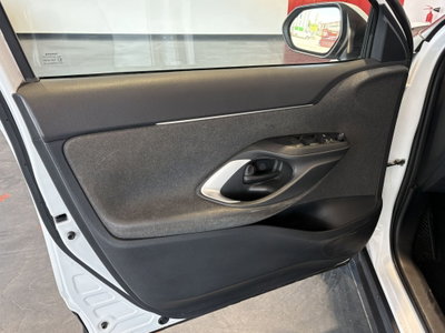 Toyota Yaris Cross 1.5 Hybrid 5p. E-CVT Premiere (17)