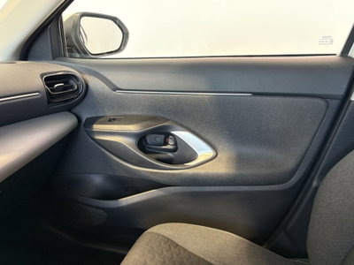 Toyota Yaris Cross 1.5 Hybrid 5p. E-CVT Premiere (18)
