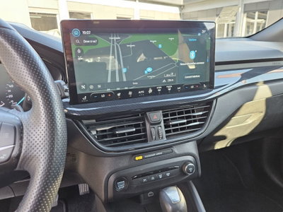 Ford Focus Station Wagon 1.0 EcoBoost Hybrid 155 CV SW ST-Line (13)