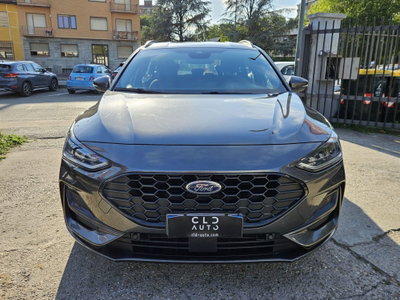 Ford Focus Station Wagon 1.0 EcoBoost Hybrid 155 CV SW ST-Line (2)