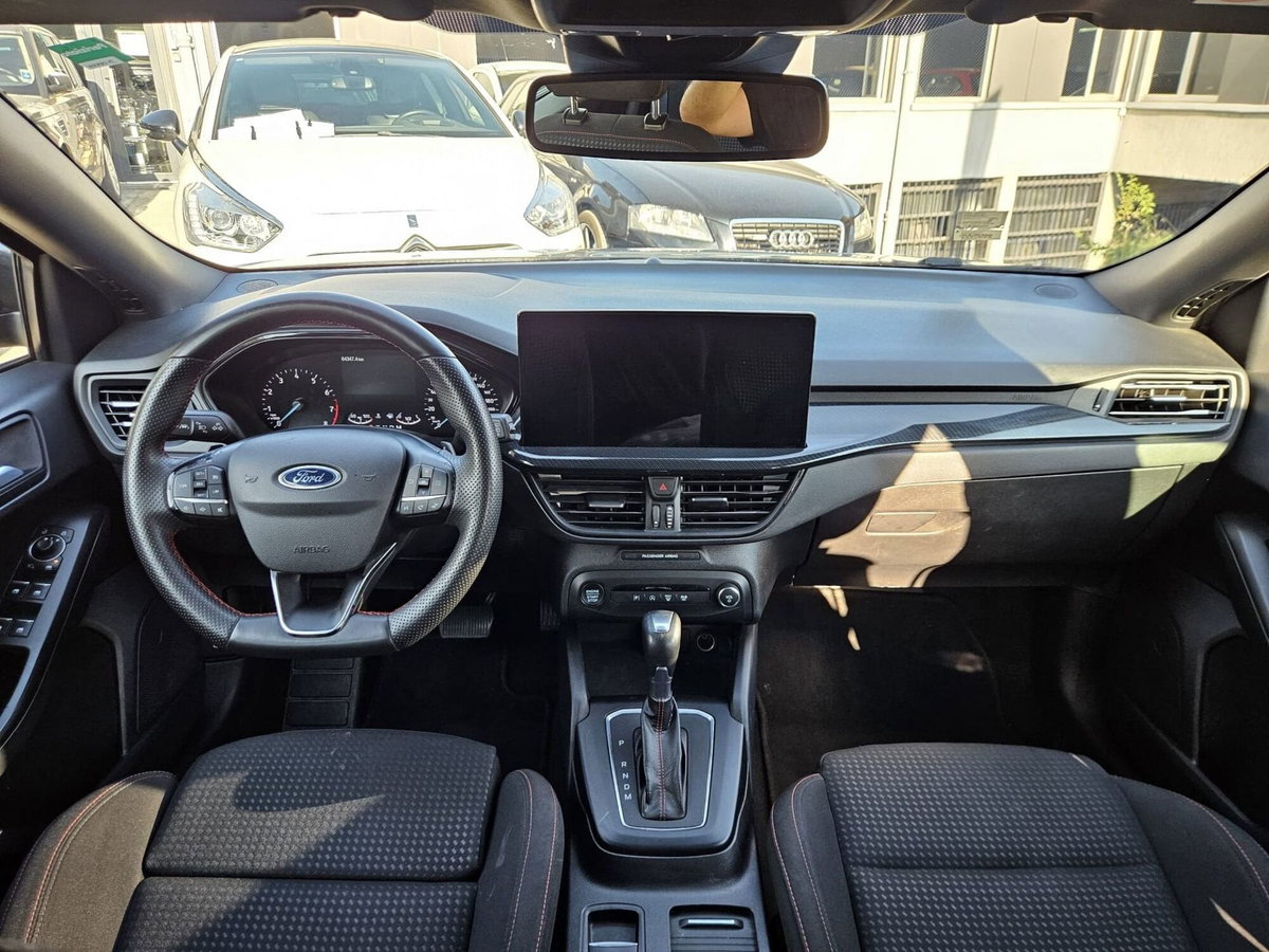 Ford Focus Station Wagon 1.0 EcoBoost Hybrid 155 CV SW ST-Line (8)