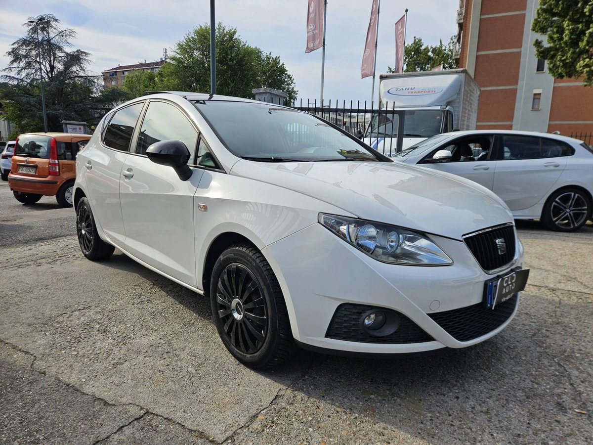 SEAT Ibiza 1.6 TDI CR DPF 5p. Reference (3)