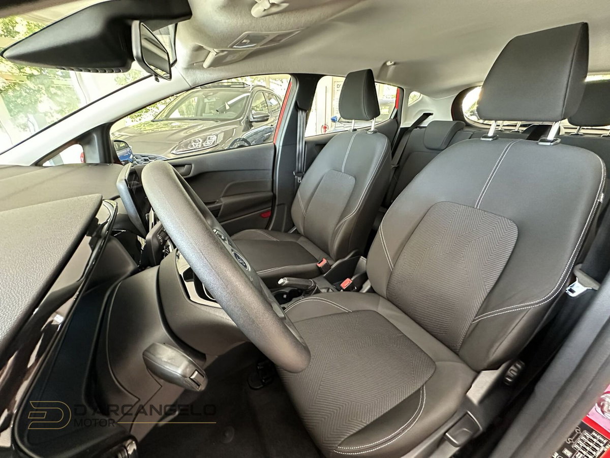 Ford Fiesta 1.1 75 CV 5 porte Plus (19)