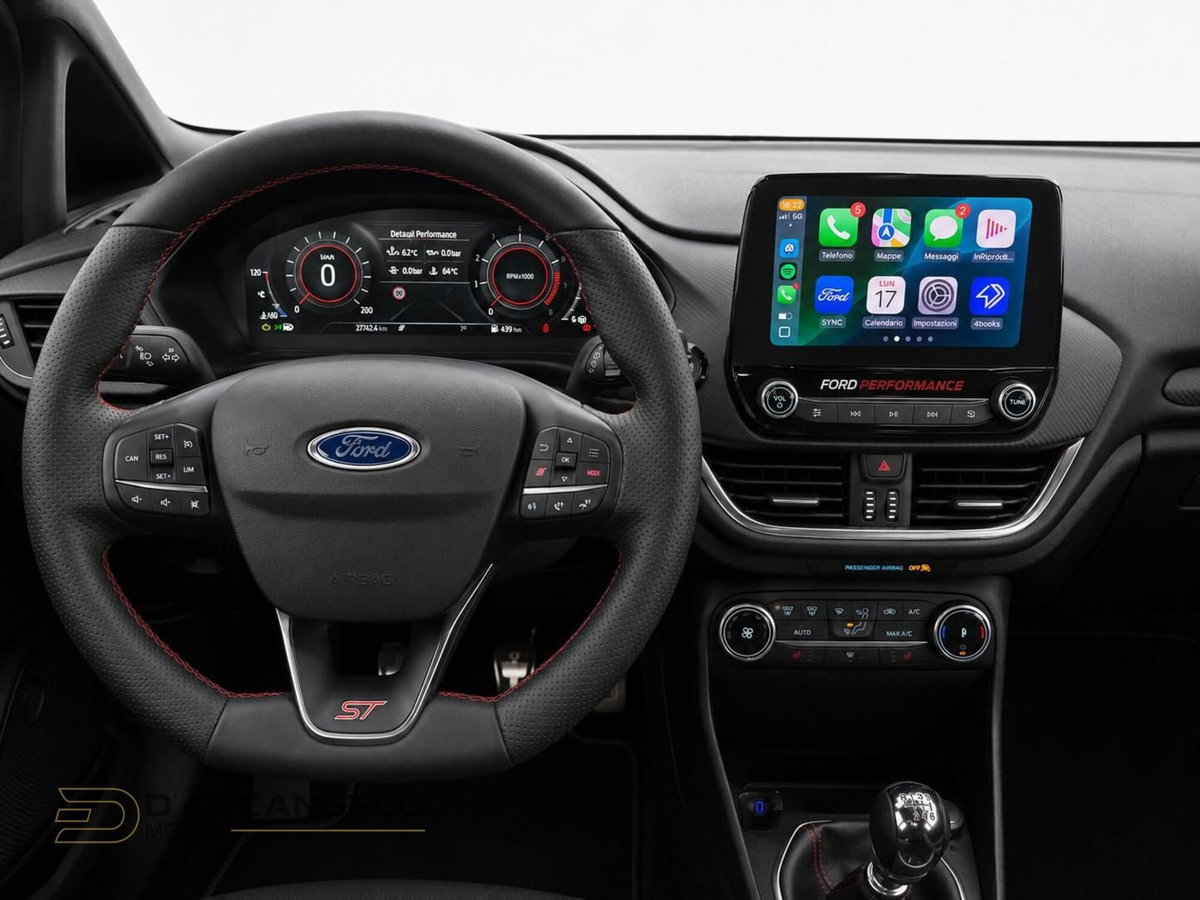 Ford Fiesta 1.5 Ecoboost 200 CV 5 porte ST (13)