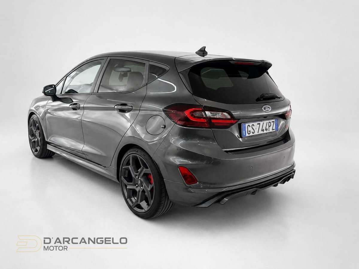 Ford Fiesta 1.5 Ecoboost 200 CV 5 porte ST (8)