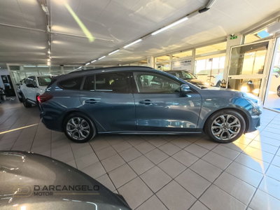 Ford Focus Station Wagon 1.5 EcoBlue 115 CV automatico SW ST-Line Design (4)