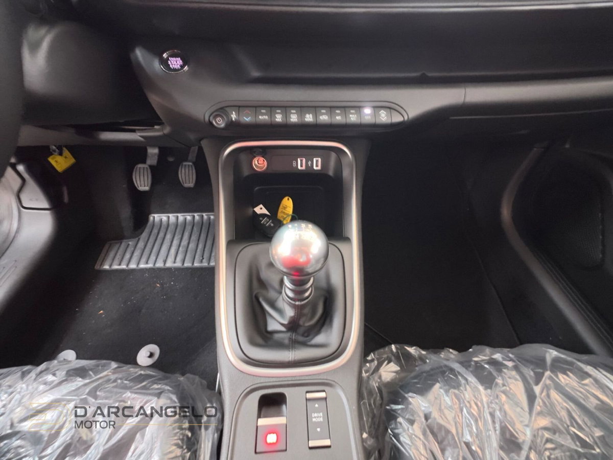 Jeep Avenger 1.2 turbo Altitude fwd 100cv (19)