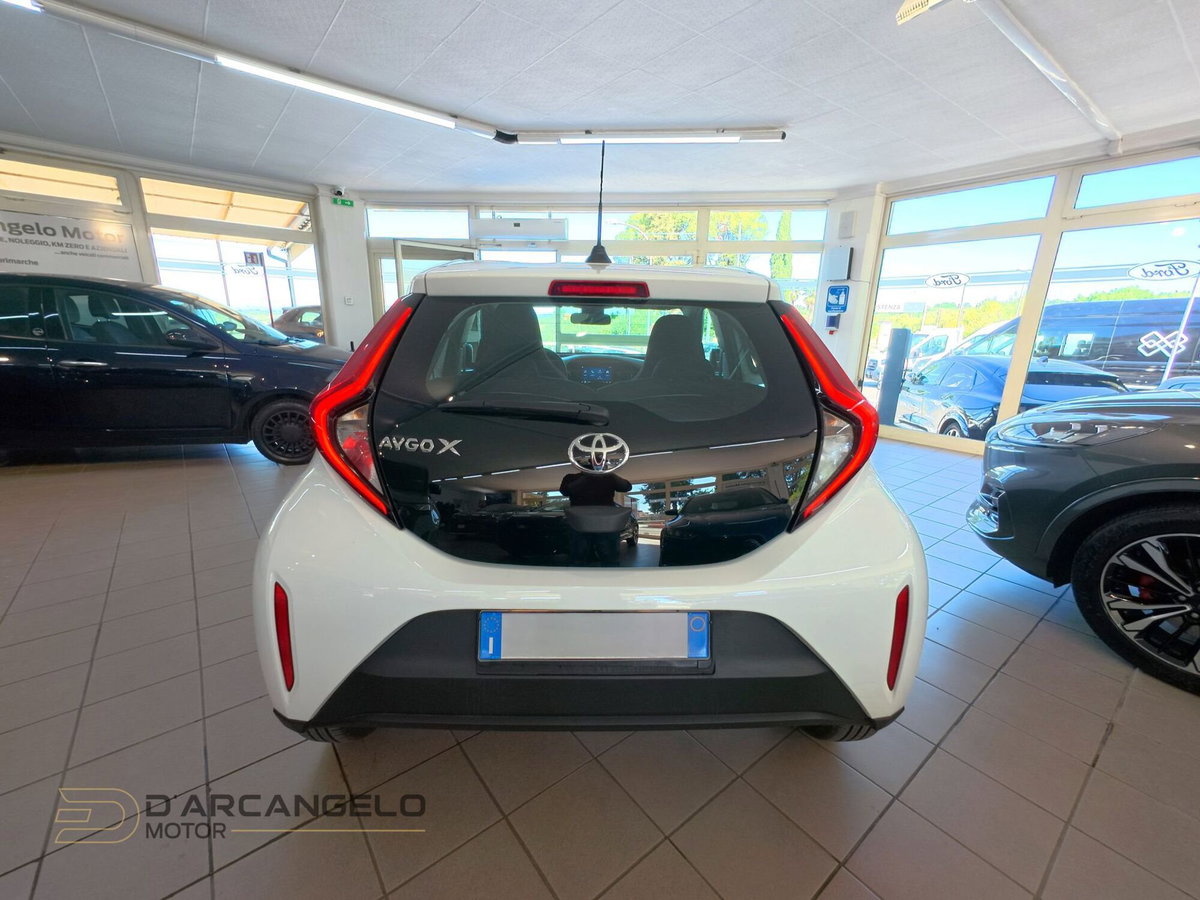 Toyota Aygo X 1.0 VVT-i 72 CV 5 porte Limited Air (6)