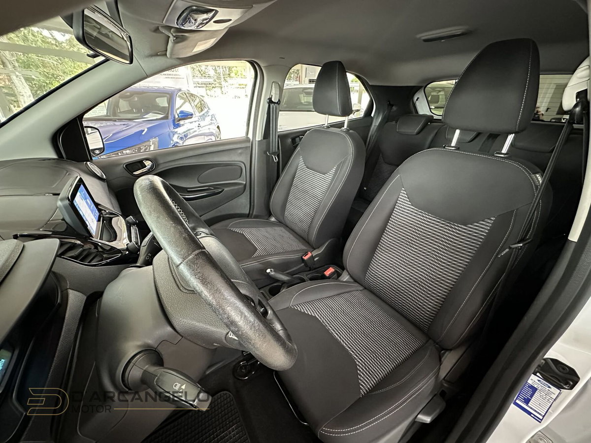 Ford Fiesta 1.1 85 CV 5 porte Plus (14)