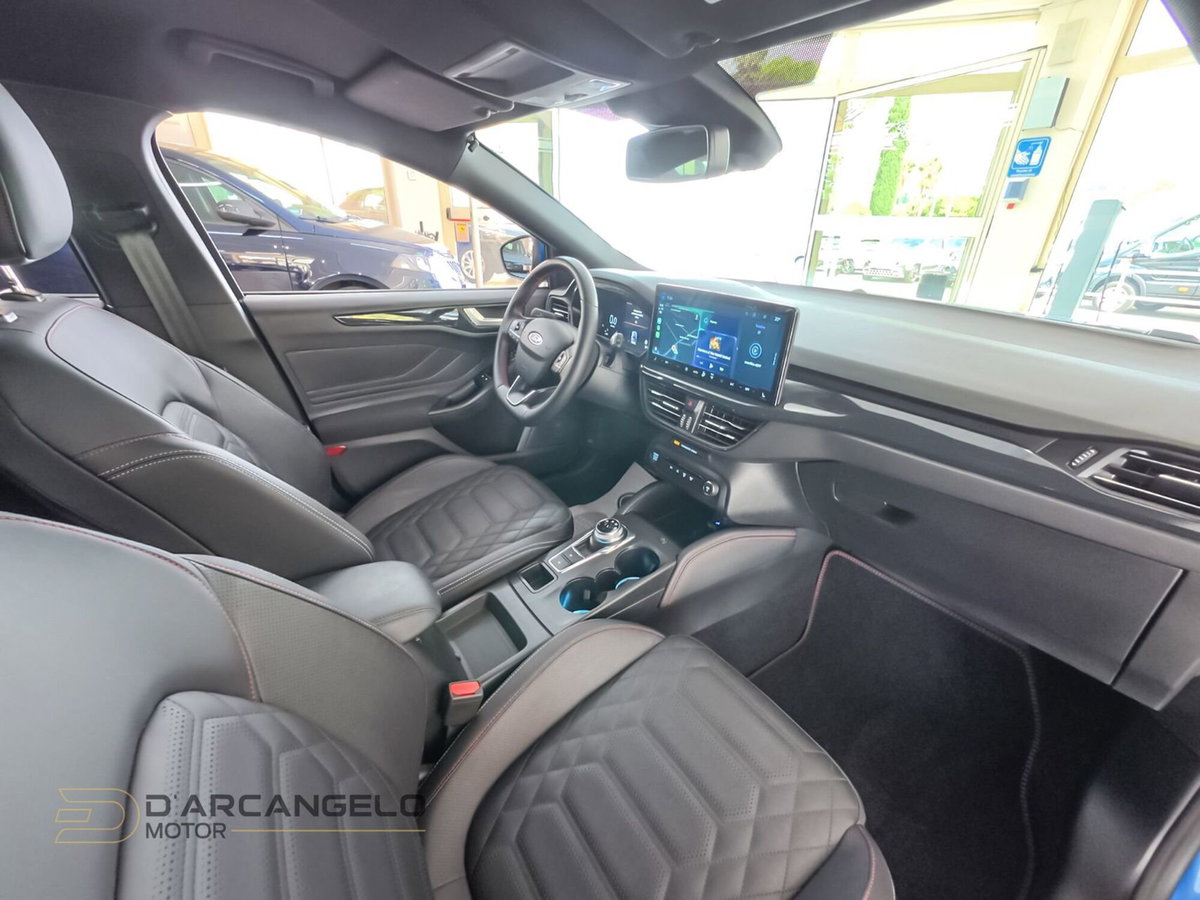 Ford Focus 1.5 EcoBlue 115 CV automatico 5p. ST-Line Style (19)