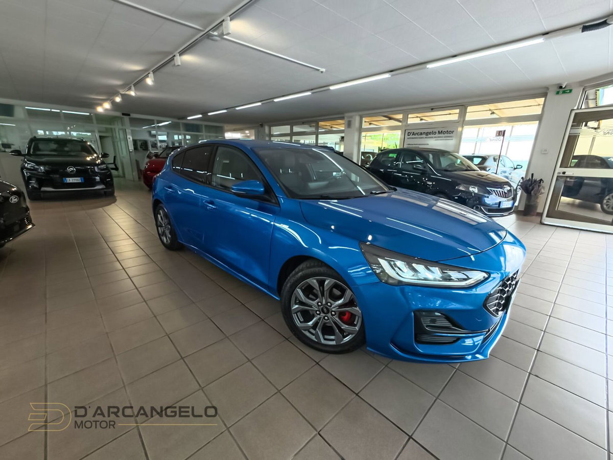 Ford Focus 1.5 EcoBlue 115 CV automatico 5p. ST-Line Style (3)