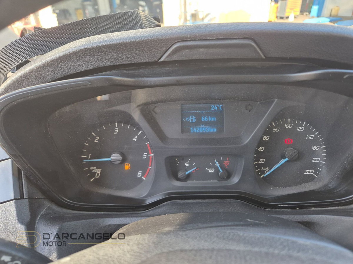 Ford Transit Telaio 350 2.0TDCi EcoBlue 130CV PM RWD Cab.Trend (9)