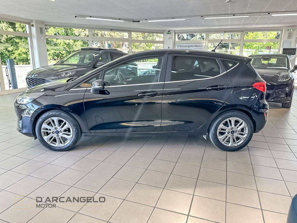 Ford Fiesta 1.1 75 CV 5 porte Titanium (8)