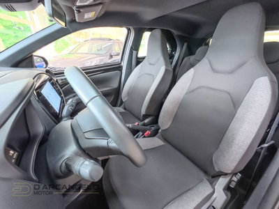 Toyota Aygo X 1.0 VVT-i 72 CV 5 porte Limited Air (14)