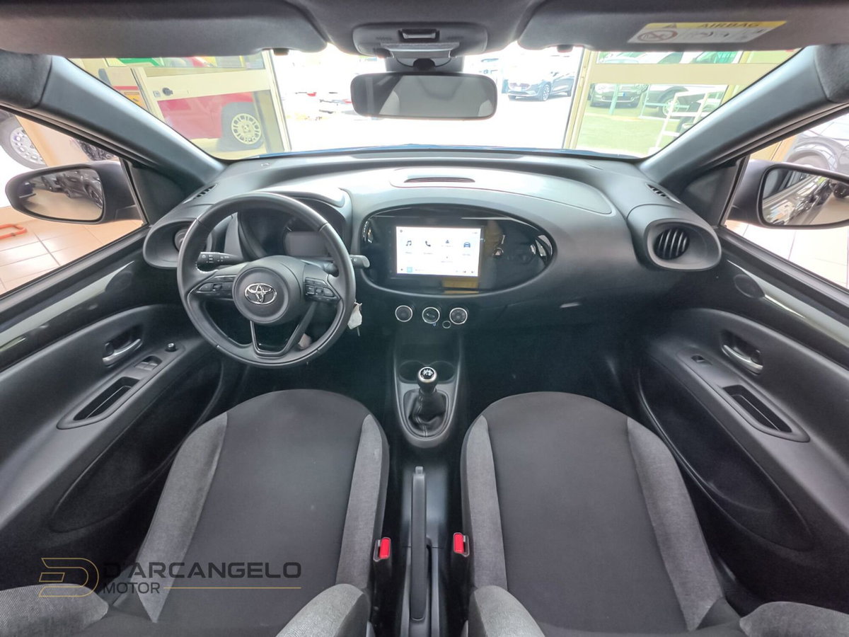Toyota Aygo X 1.0 VVT-i 72 CV 5 porte Limited Air (19)