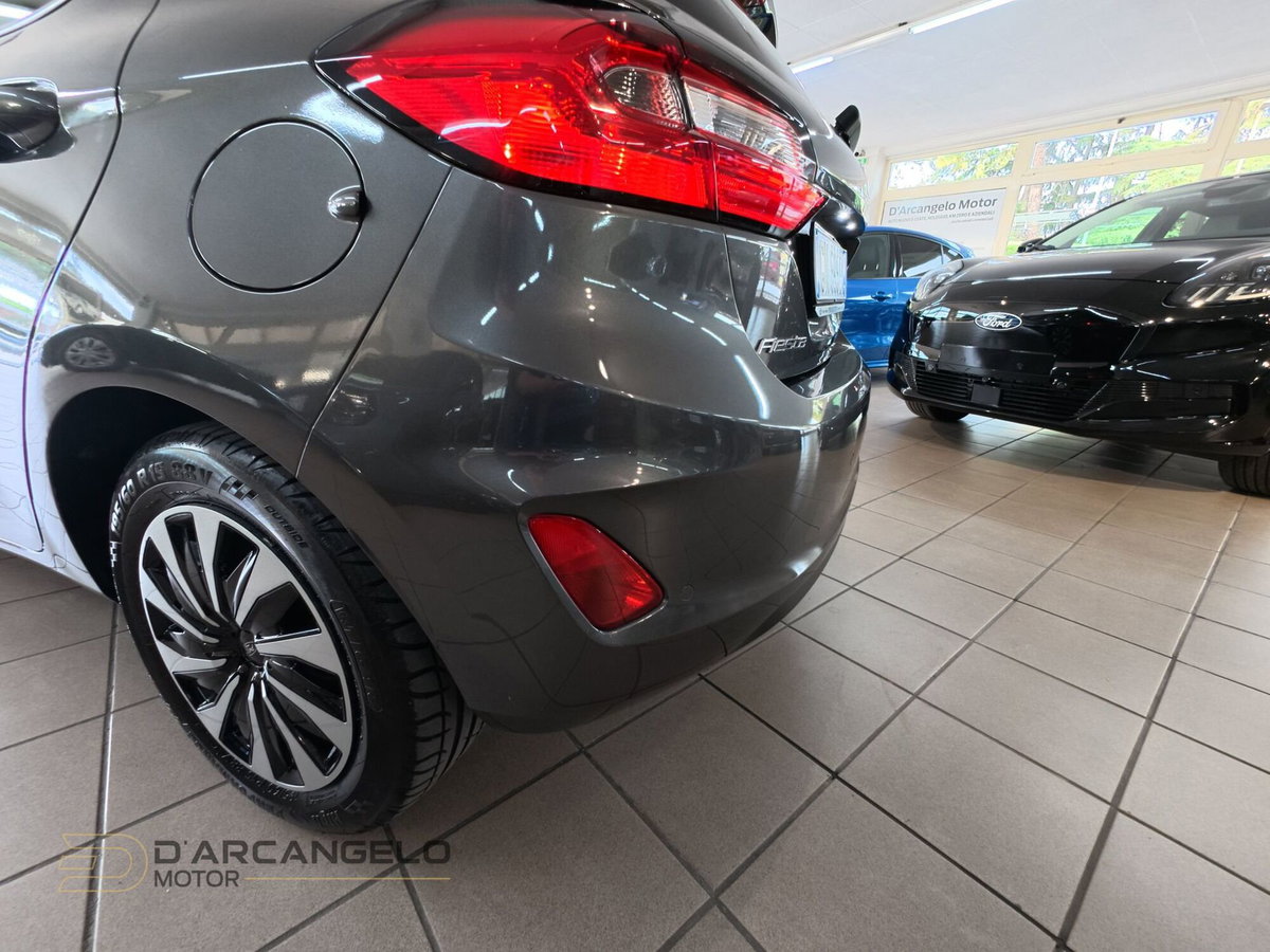 Ford Fiesta 1.1 75 CV GPL 5 porte Titanium (13)