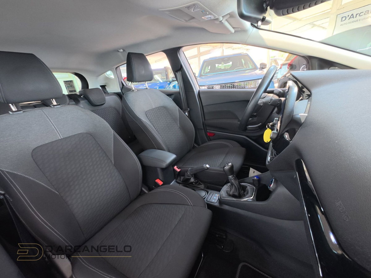 Ford Fiesta 1.1 75 CV GPL 5 porte Titanium (18)