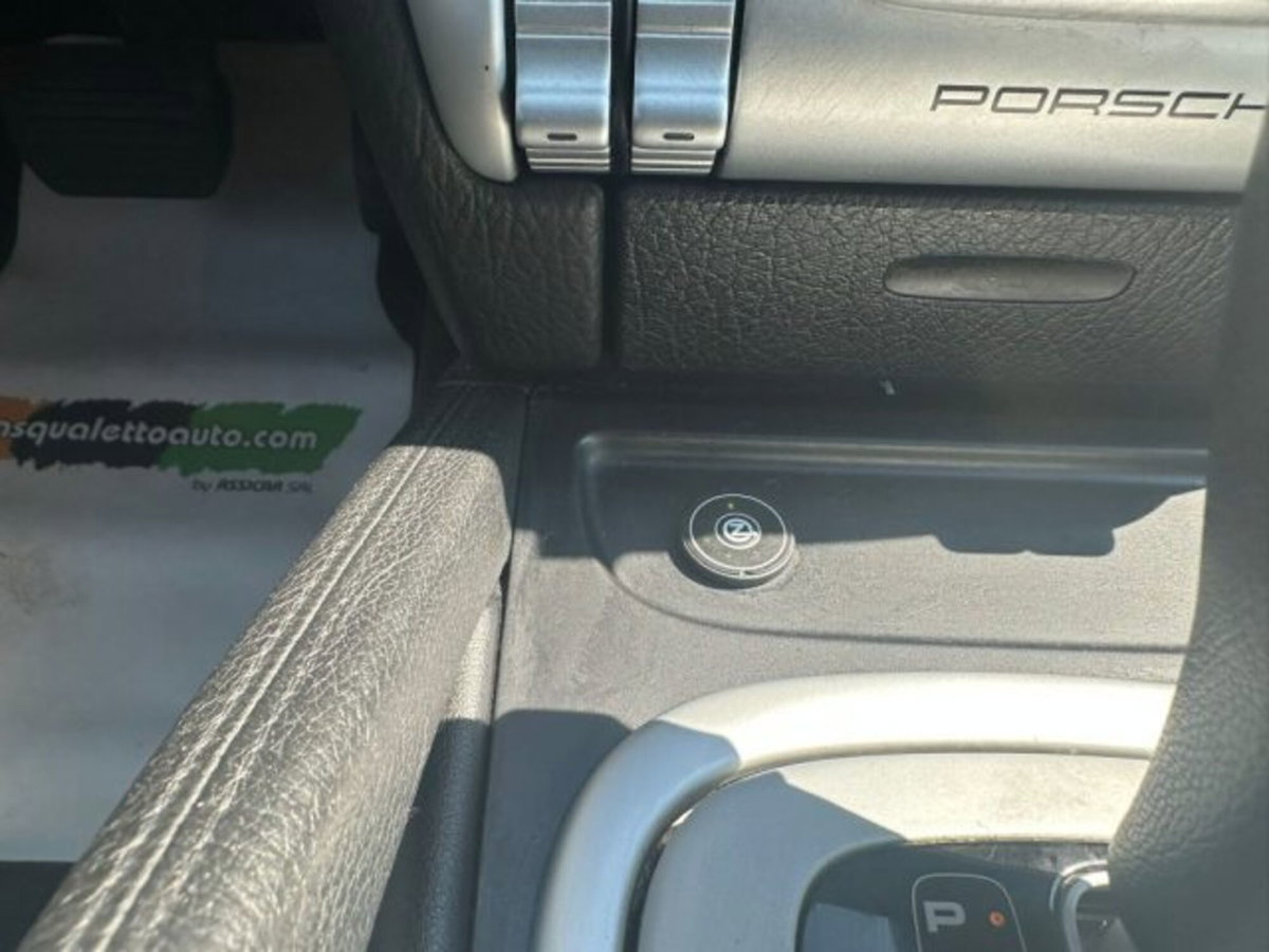 Porsche Cayenne 3.2 V6 cat (16)