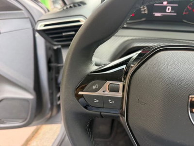 Peugeot 208 1.2 puretech Active s&s 75cv (17)