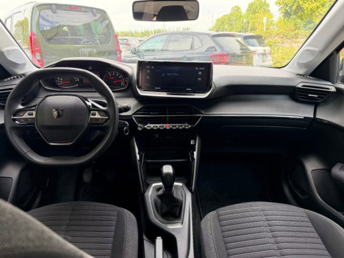 Peugeot 208 1.2 puretech Active s&s 75cv (7)