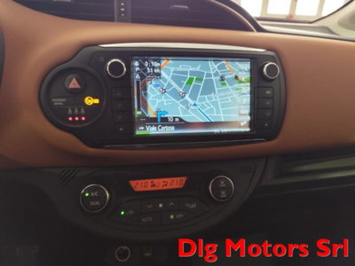 Toyota Yaris 1.0 5 porte Lounge (10)