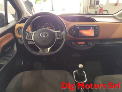 Toyota Yaris 1.0 5 porte Lounge (12)