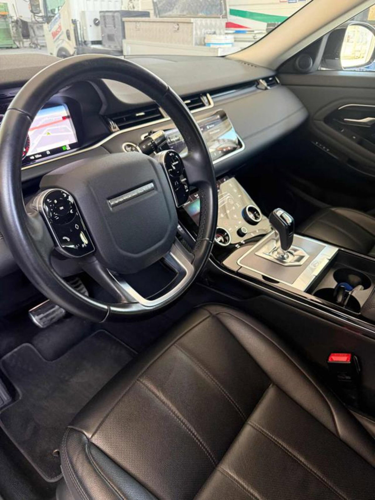 Land Rover Range Rover Evoque 2.0 eD4 5p. SE (13)
